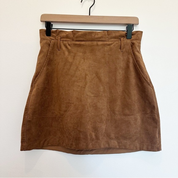 Abercrombie & Fitch Faux Suede Mini Skirt Brown Size Small Pockets Zip Up Short - Picture 4 of 10